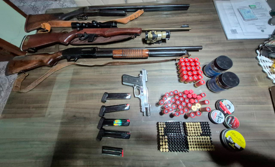PCPR prende seis pessoas e apreende arsenal durante operação contra comércio ilegal de armas