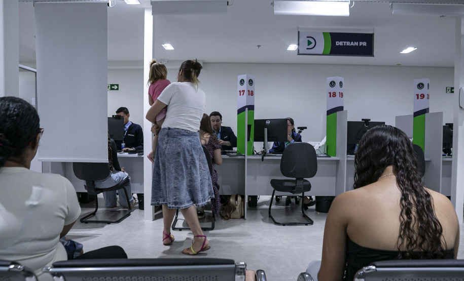 Poupatempo Paraná ultrapassa a marca de 2 milhões de atendimentos