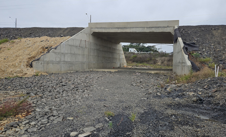 Pavimentação e novo viaduto da PR-364 em Irati