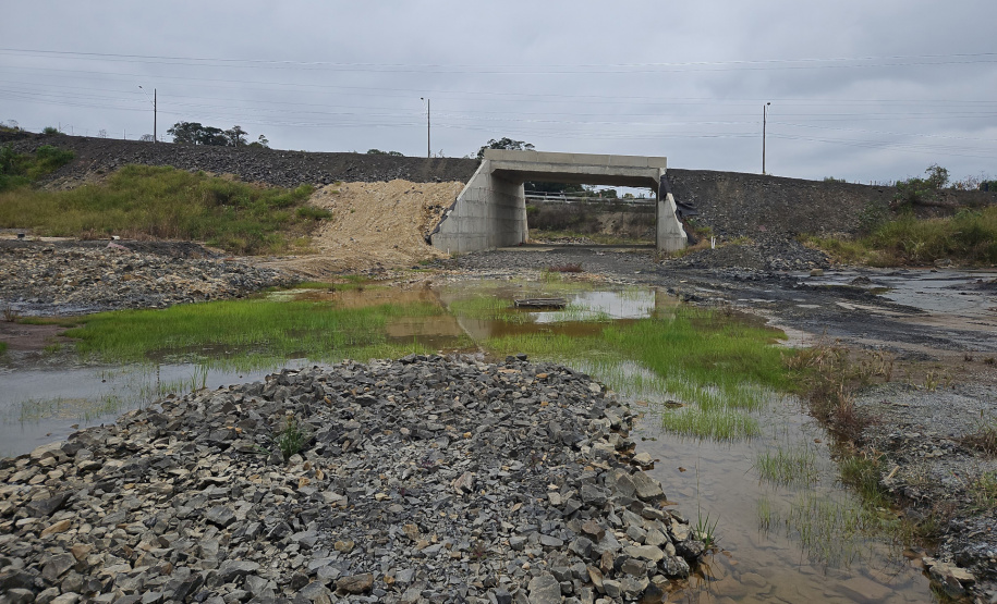 Pavimentação e novo viaduto da PR-364 em Irati