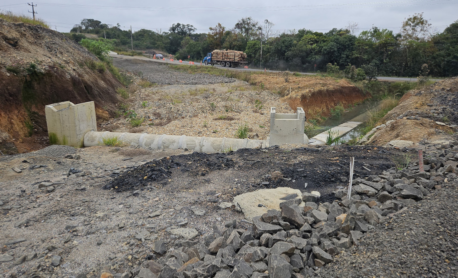 Pavimentação e novo viaduto da PR-364 em Irati