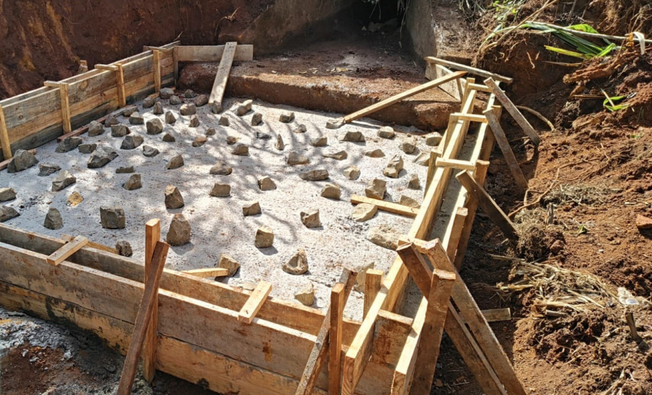 Obra de whitetopping da PR-460 e PRC-487 entre Pitanga e Nova Tebas
