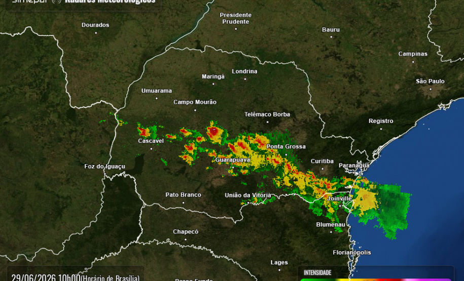 APÓS TEMPESTADES COM RAIOS E GRANIZO NO PARANÁ, SEMANA SEGUE CHUVOSA NO OESTE E SUDOESTE