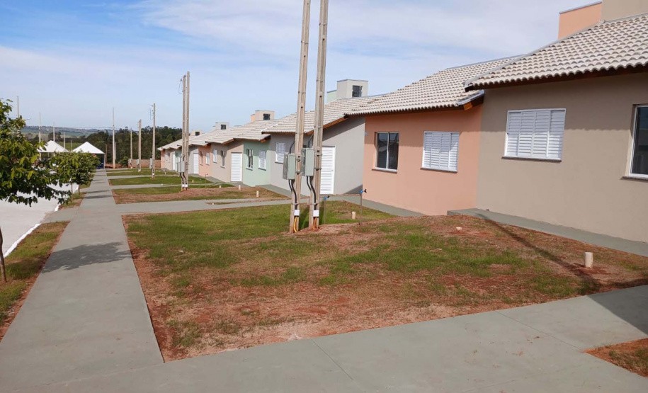 COHAPAR enviou-lhe arquivos "COHAPAR - Entrega Resid. Fênix em Tapira"