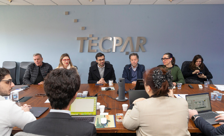 Tecpar inicia processo de transferência de tecnologia de vacinas com Sinovac