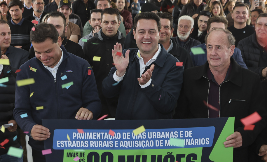 Ratinho Junior libera R$ 90,7 milhões para pavimentação de estrada turística e outras obras em Tijucas do Sul