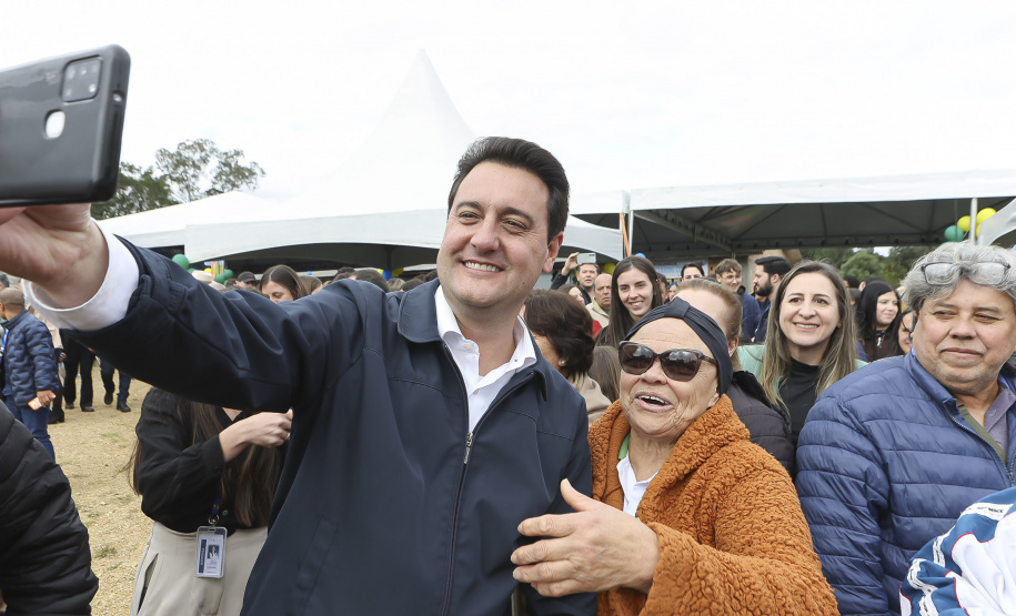 Ratinho Junior libera R$ 90,7 milhões para pavimentação de estrada turística e outras obras em Tijucas do Sul
