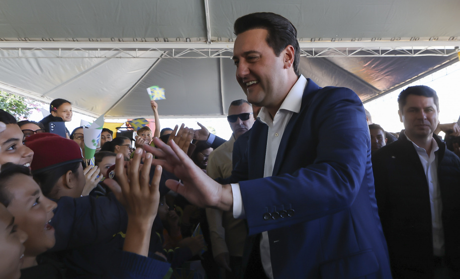 Governador Ratinho Junior inaugura Escritório de Extensão da UEL em Assaí