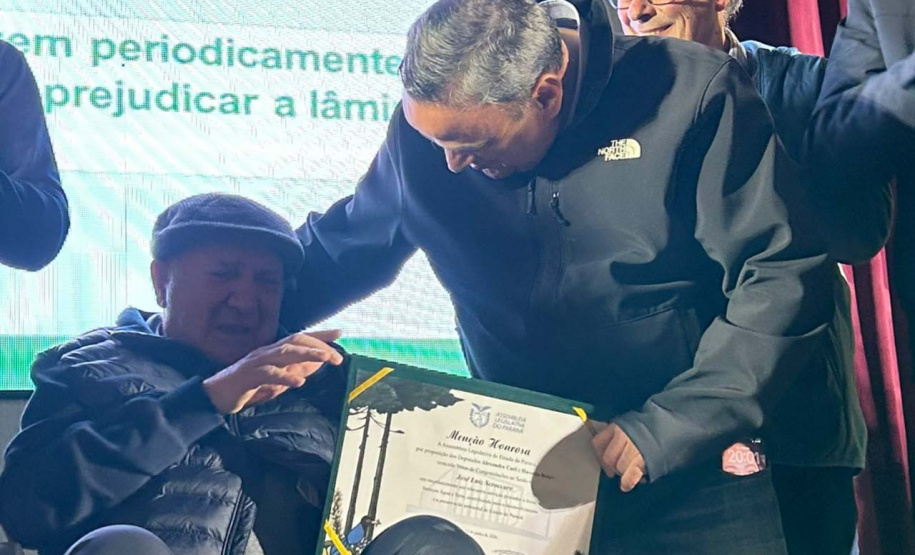 LEGENDA: Governo do Estado apresentou na noite de quinta-feira (11) o anteprojeto de engenharia com as obras necessárias para minimizar os efeitos das cheias do Rio Iguaçu.