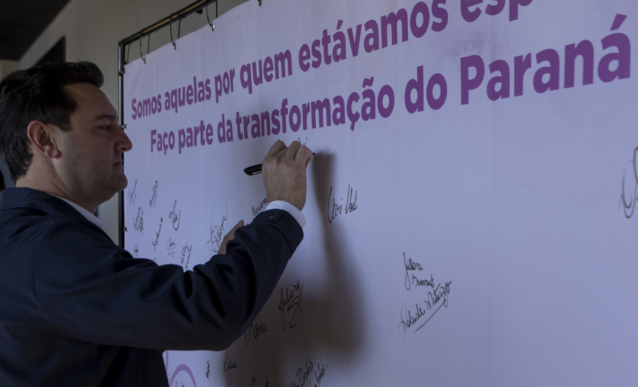Governador confirma R$ 23,3 milhões para Cianorte durante Caravana Paraná Unido pelas Mulheres