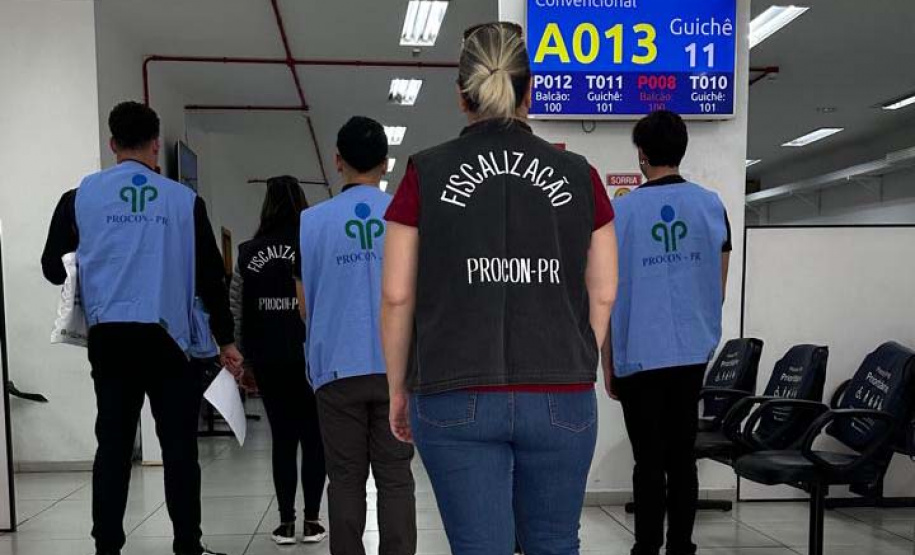 Procon-PR e Procons municipais realizaram ação conjunta de fiscalização em lojas no Paraná