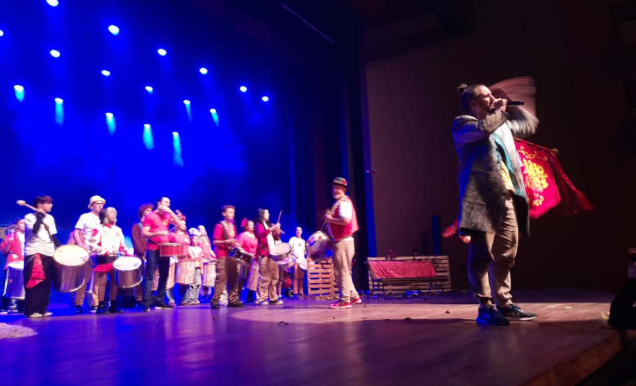 Colégio Estadual do Paraná celebra 180 anos com espetáculo no Teatro Guaíra