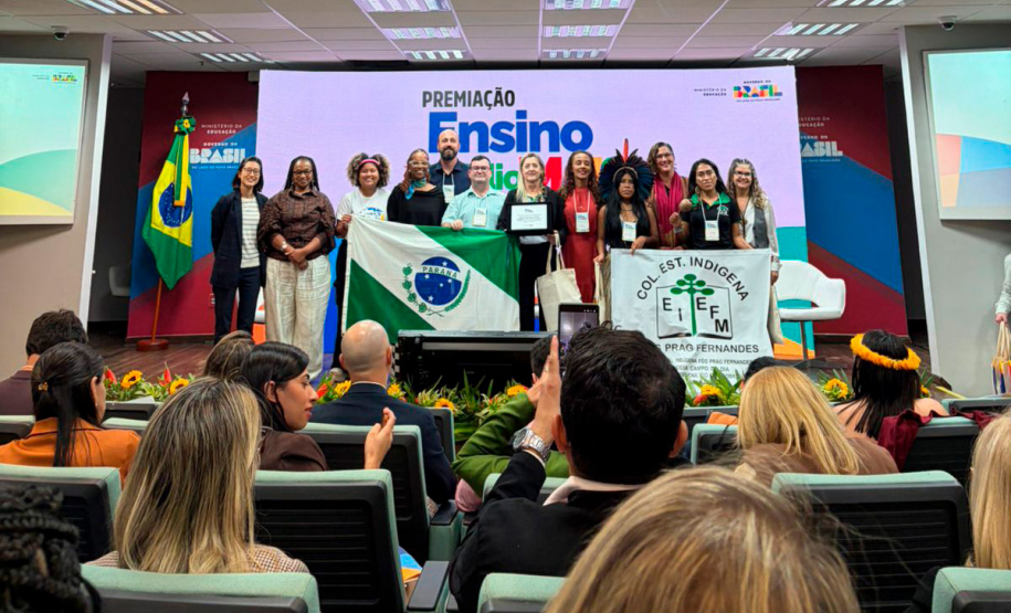Colégio indígena do Paraná é reconhecido por ações de permanência no ensino noturno