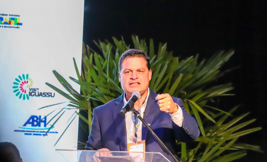 Darci Piana abre 21º FITCataratas e destaca crescimento do turismo no Estado