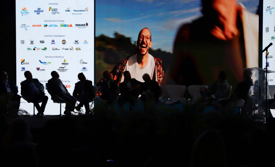 Darci Piana abre 21º FITCataratas e destaca crescimento do turismo no Estado