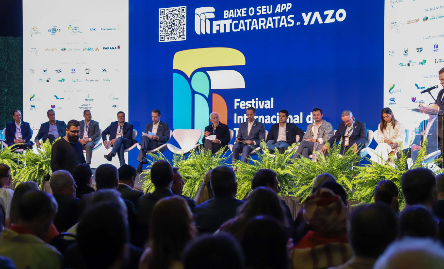 Darci Piana abre 21º FITCataratas e destaca crescimento do turismo no Estado