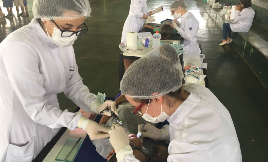 SETI - Universidades Estaduais do Paraná oferecem atendimento odontológico gratuito para bebês e crianças
