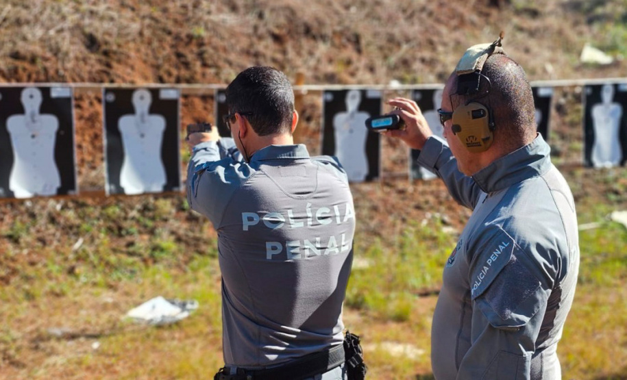 Polícia Penal do Paraná capacita mais de 770 servidores para o uso de novas pistolas Glock G17 em todo o Estado