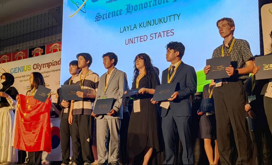 Estudante do Paraná retorna de evento internacional com menção honrosa na categoria de ciências