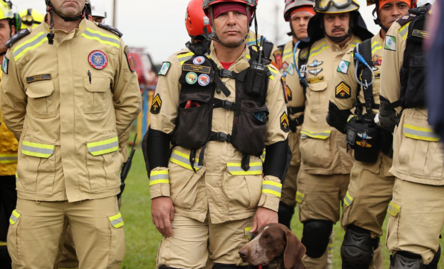 Bombeiros do Paraná participam de simulado inédito com as corporações de SC e RS e aperfeiçoam resposta a desastres