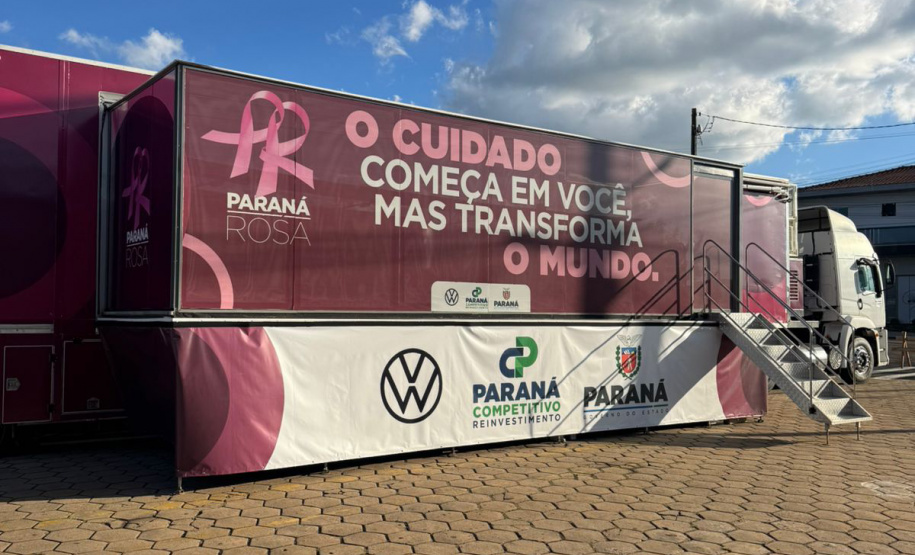 SESA - Carreta Saúde da Mulher chega a Rolândia para atender seis municípios da região