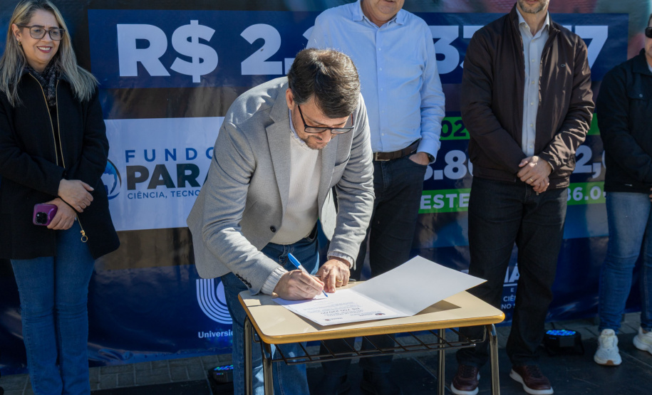 Unioeste inaugura novo ginásio de esportes em Francisco Beltrão