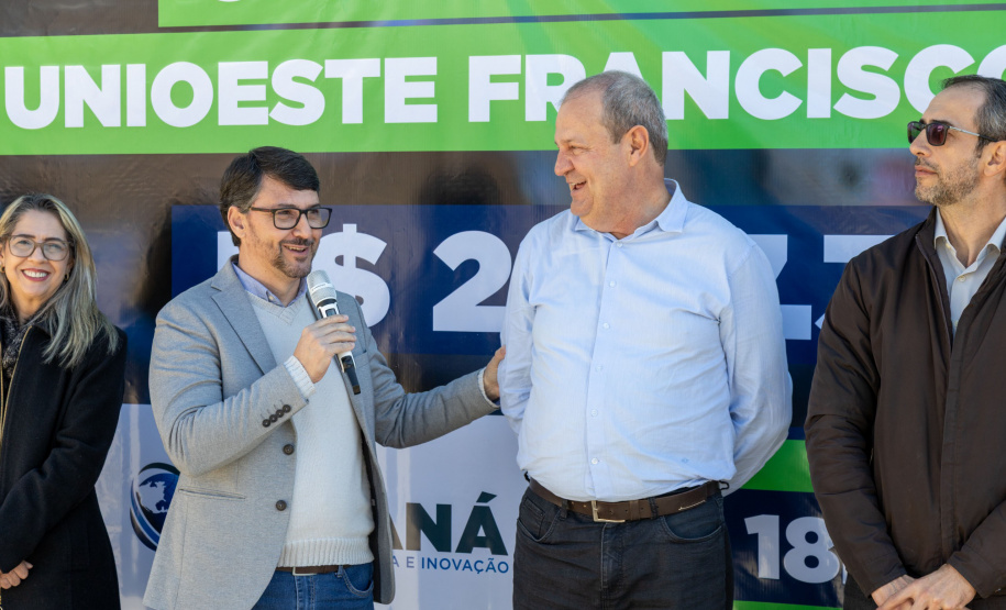Unioeste inaugura novo ginásio de esportes em Francisco Beltrão