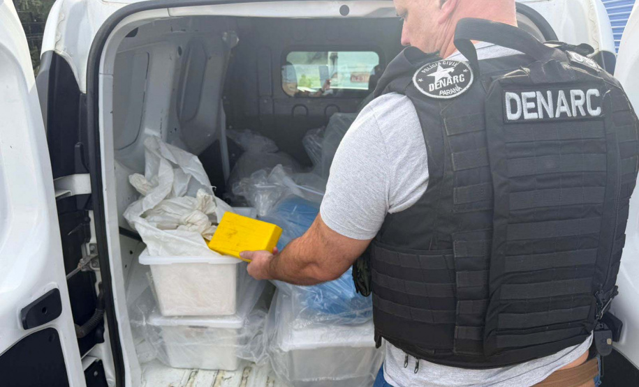 PCPR intercepta carga de drogas e arsenal de armas avaliadas em R$ 22 milhões em Campo Largo
