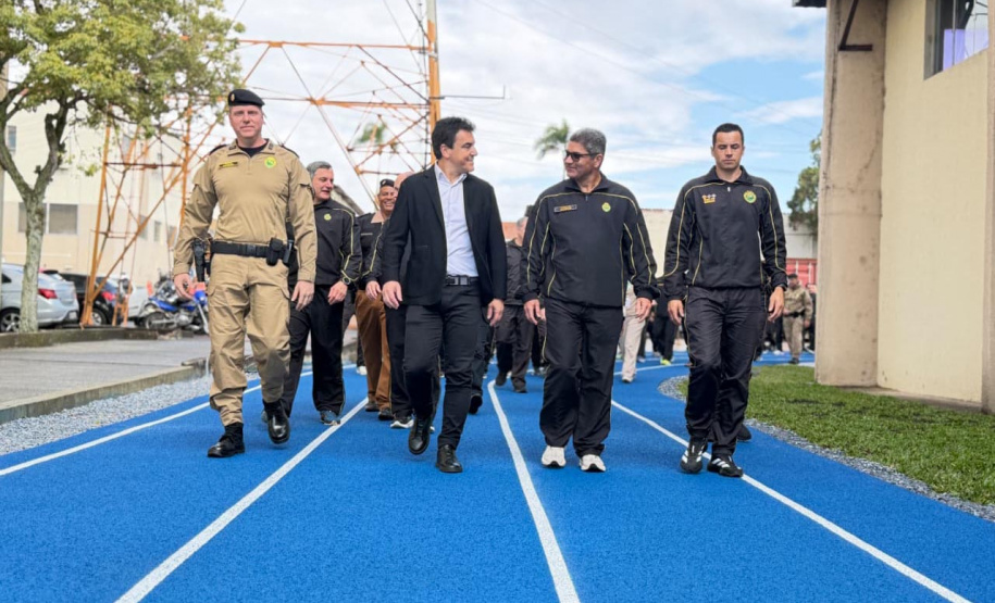 PMPR inaugura pista de atletismo com padrão internacional e investimento de R$ 1,4 milhão
