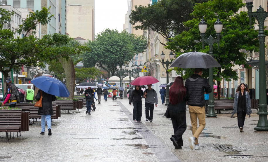 FRENTE FRIA DO RIO GRANDE DO SUL CHEGA AO PARANÁ NESTA SEMANA, PREVÊ SIMEPAR