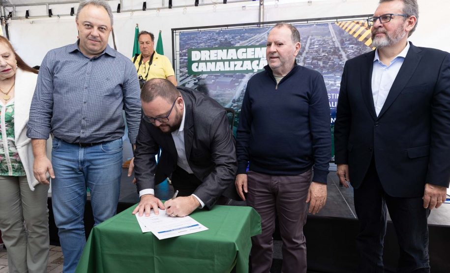 Parceria entre Sanepar e Prefeitura vai destinar R$ 3,6 milhões para obras de proteção ambiental em Quatro Barras
