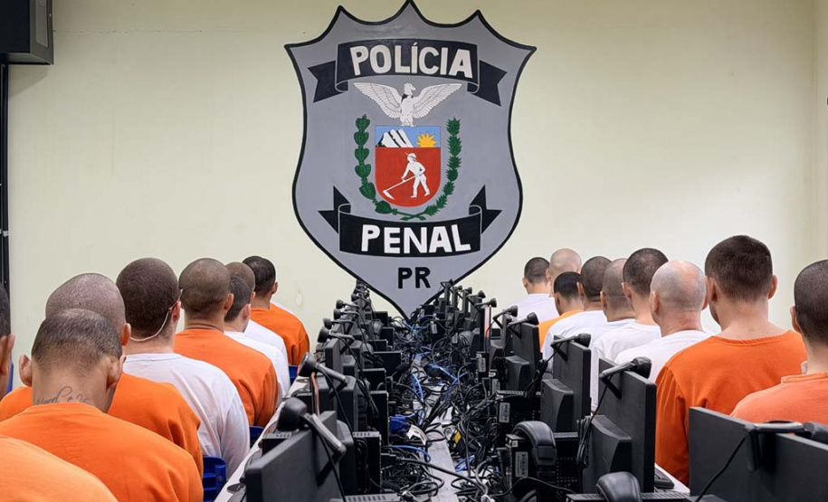 Aula Magna do Projeto A Liberdade Tem Asas leva ensino superior a mais de 400 apenados no Paraná