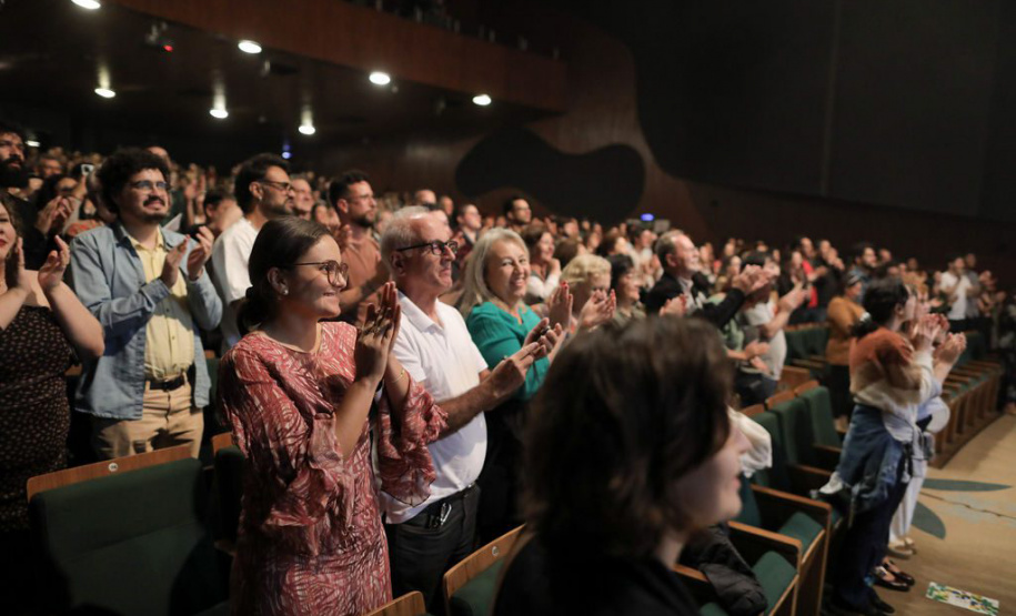 TEATRO GUAÍRA - Novas contratações Teatro Guaíra