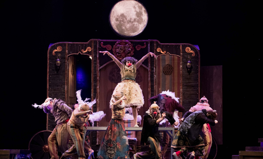 Segundo semestre do Teatro Guaíra terá estreias, circulações e celebração