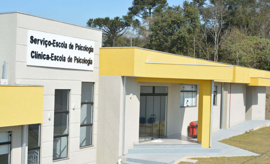 Cidadãos paranaenses podem buscar atendimento psicológico de forma gratuita nas universidades estaduais