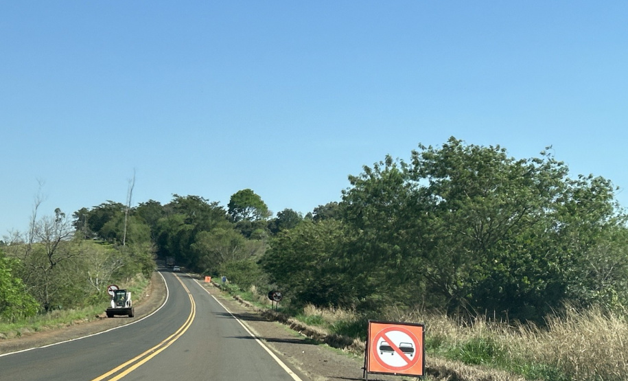 PR-463 entre Colorado e Santo Inácio.