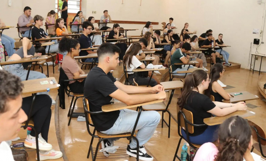 Universidades estaduais do Paraná ofertam mais de nove mil vagas para 2027
