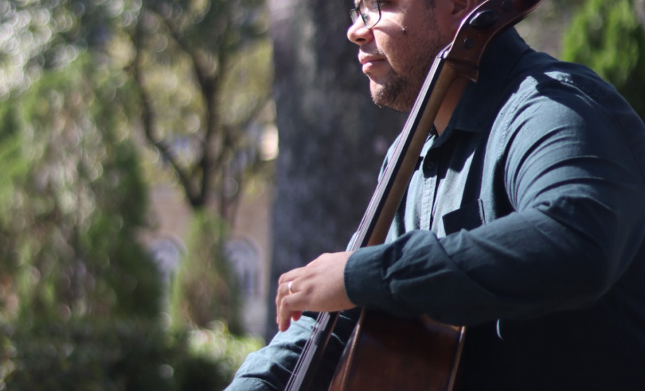 TEATRO GUAÍRA - Clássicos do romantismo serão destaque em concerto da Orquestra Sinfônica do Paraná no dia 20 de setembro: venda dos ingressos começa nesta quarta-feira