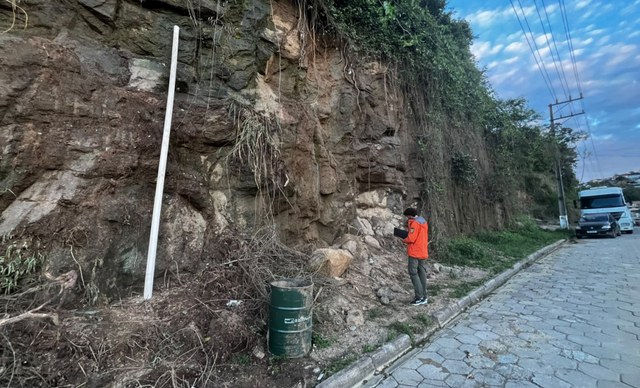 DEFESA CIVIL - Estado, União e municípios iniciam força-tarefa no levantamento de danos em Cerro Azul e Adrianópolis