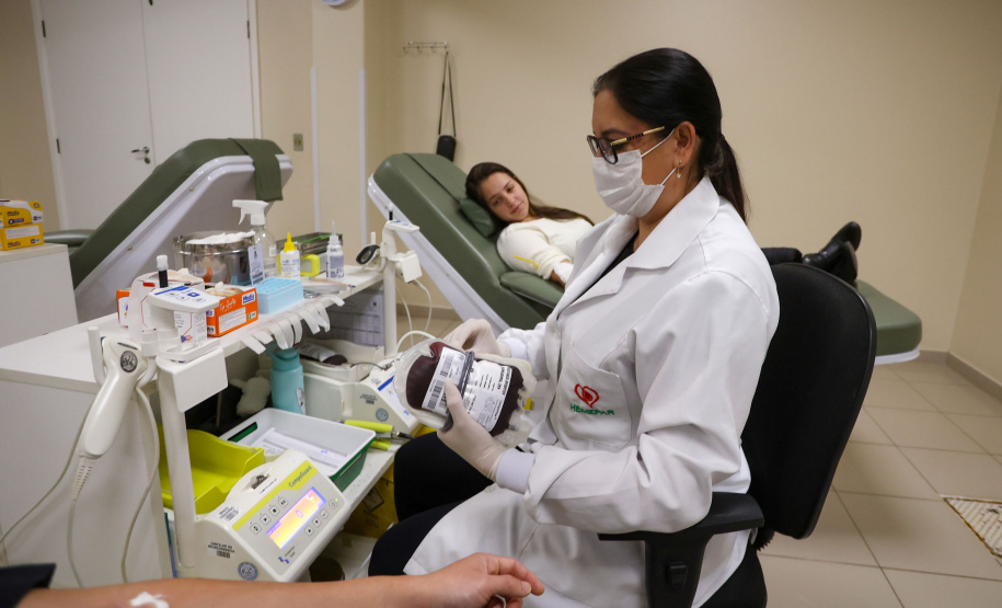 Hemepar reforça chamado para doadores de sangue dos tipos O positivo e O negativo