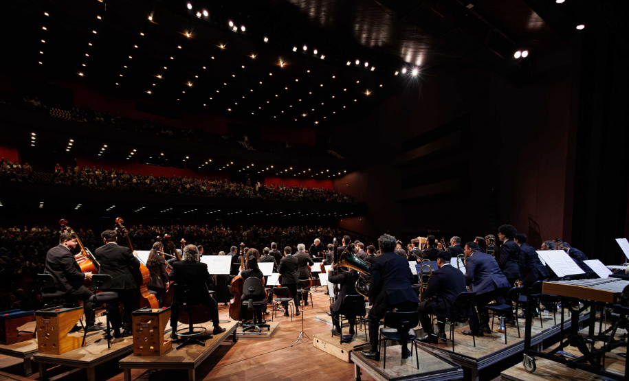 TEATRO GUAÍRA - Clássicos do romantismo serão destaque em concerto da Orquestra Sinfônica do Paraná no dia 20 de setembro: venda dos ingressos começa nesta quarta-feira
