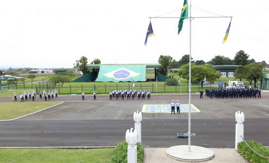 DIA DO AVIADOR