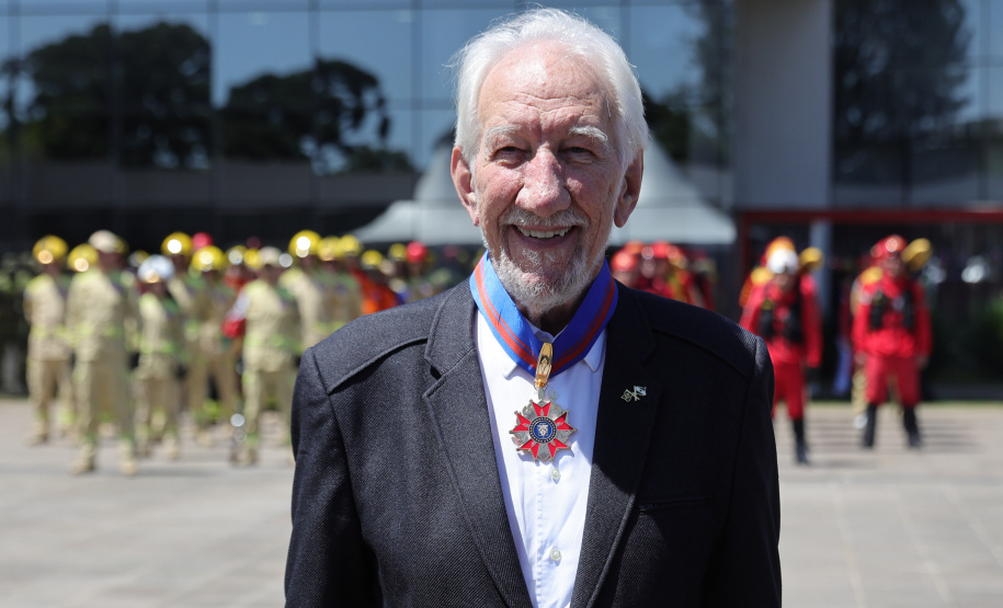 O governador Darci Piana participou nesta quinta-feira (8) do Aniversario bombeiros no Guatupê