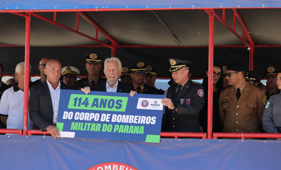 O governador Darci Piana participou nesta quinta-feira (8) do Aniversario bombeiros no Guatupê
