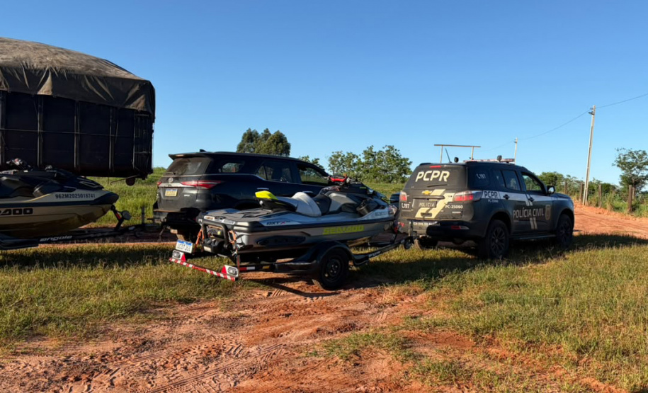 PCPR apreende R$ 48 mil, veículos, embarcações e armas em operação contra fraude milionária