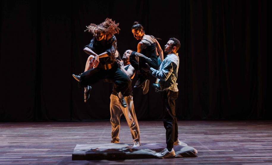 Matéria programação final do ano Balé Teatro Guaíra