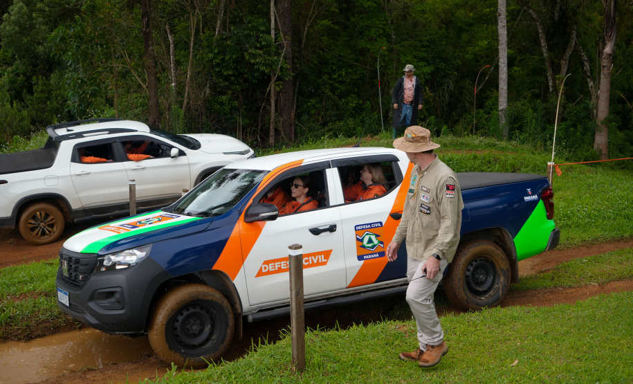 Defesa Civil - treinamento veículos 4X4