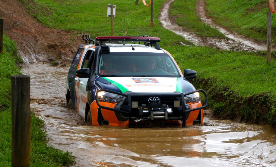 Defesa Civil - treinamento veículos 4X4
