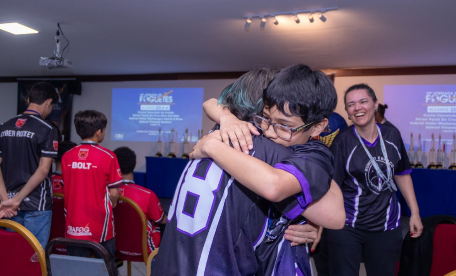 Estudantes da rede estadual conquistam ouro inédito na 95ª Jornada de Foguetes