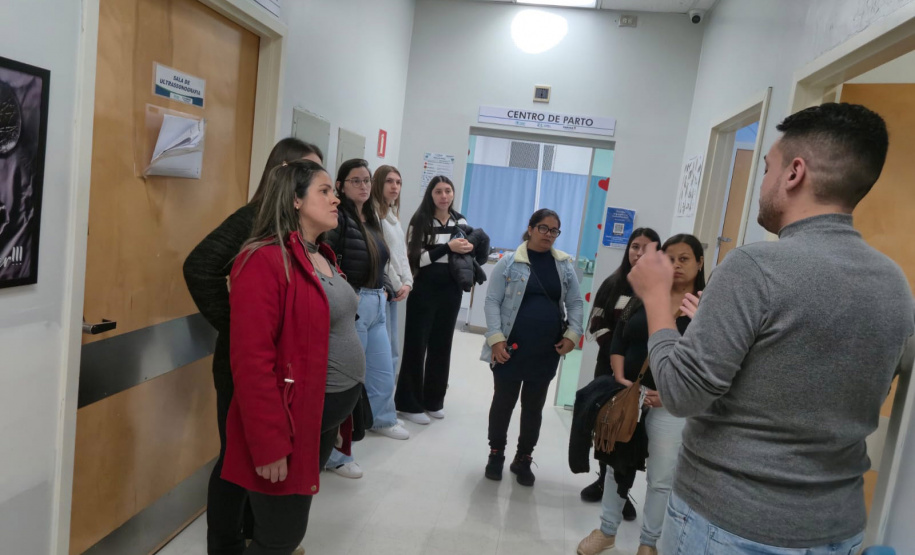 Hospital Regional do Norte Pioneiro aproxima gestantes da maternidade por meio de visitas guiadas